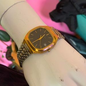 GUC Men’s water resistant stainless steel watch